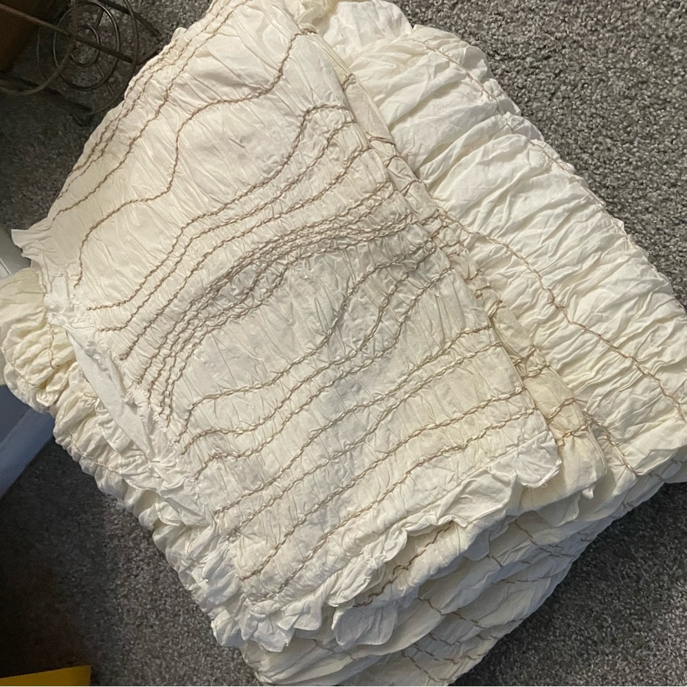 Queen comforter